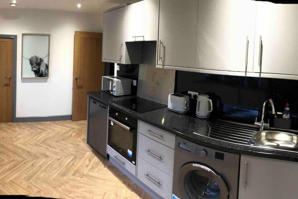 2 Bedroom Apartment, Cononley Near Skipton ภายนอก รูปภาพ